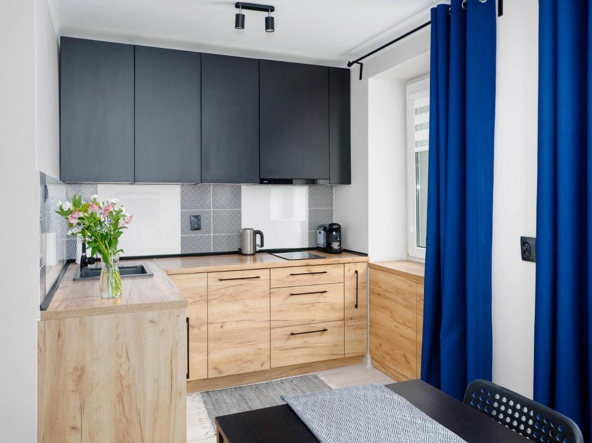 פלוק Vistula Two-Bedroom Apartment מראה חיצוני תמונה