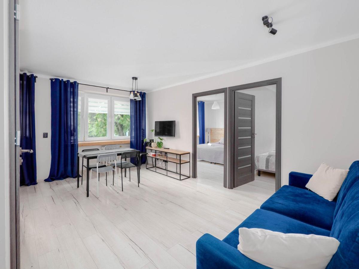 פלוק Vistula Two-Bedroom Apartment מראה חיצוני תמונה