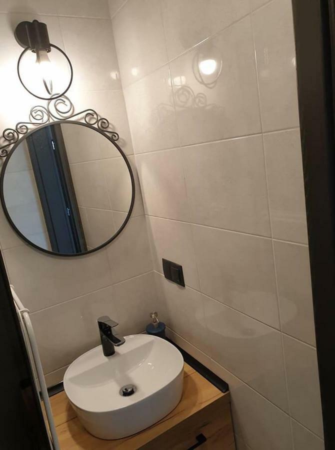 פלוק Vistula Two-Bedroom Apartment מראה חיצוני תמונה